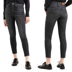 Levi’s Wedgie Skinny Raw Hem Washed Black Denim Jeans Size 26